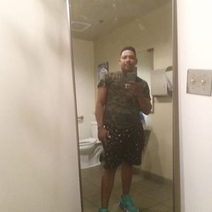 Meet your Posher, Edwin